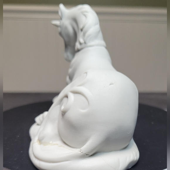 BUY NOW PRICE Vintage UCGC Bisque Matte Porcelain Resting Unicorn *REPAIRED* - Picture 5 of 14